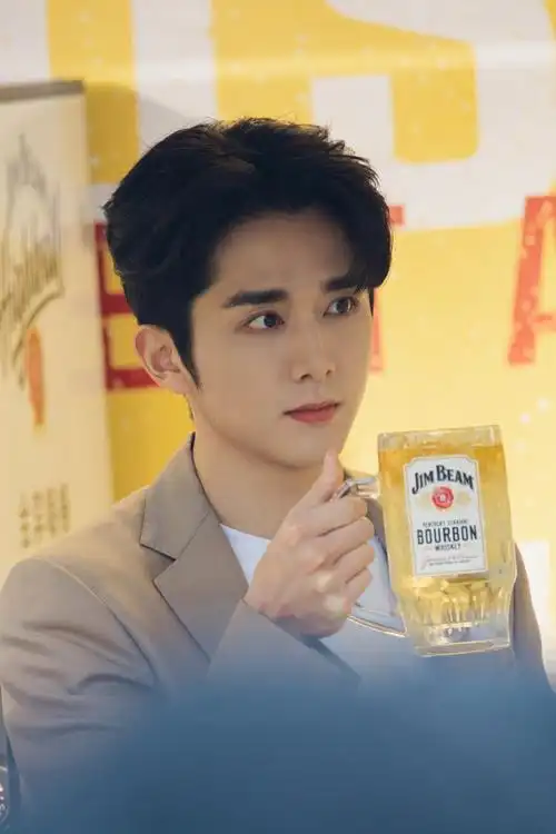 #金宾嗨棒星推官张新成#