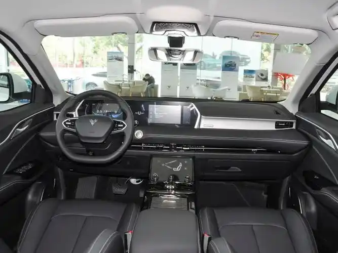 合众汽车 哪吒u 2022款 哪吒u-Ⅱ 400 行业版