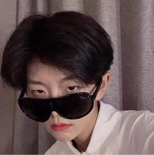 什么叫死亡中分 中分发型适合什么脸型 - 发型设计 --我要留学网