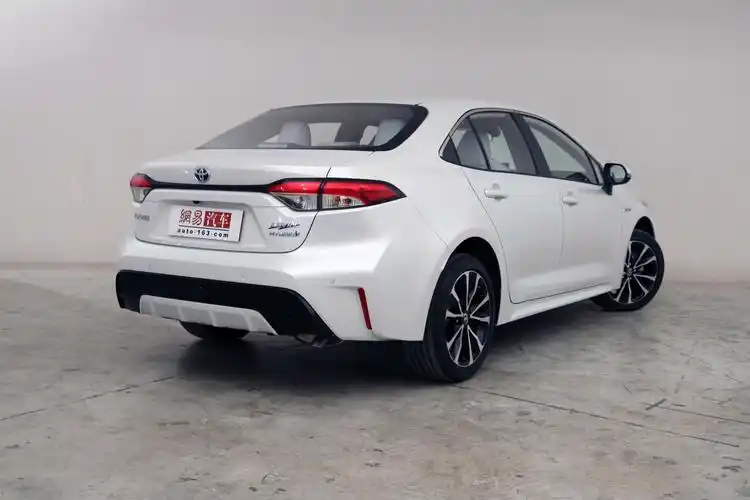 网易汽车6月30日报道日前,根据广汽丰田官方信息:2021款雷凌(参数