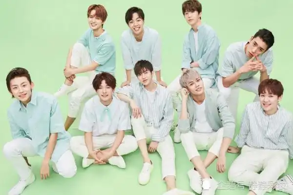 百分九组合学历:蔡徐坤范丞丞一样,小鬼刘些宁同校,黄明昊没想到