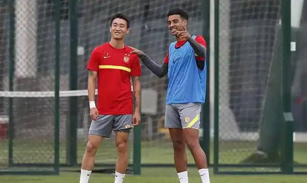 黄紫昌的崛起:国家队新希望_武磊_状态_国足