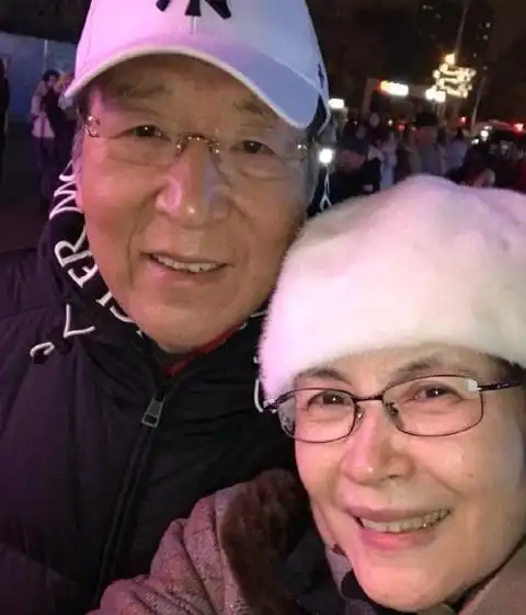 如今的宋晓英已经66岁了,她与丈夫的感情依旧如初|刘晓庆|演员|潘虹
