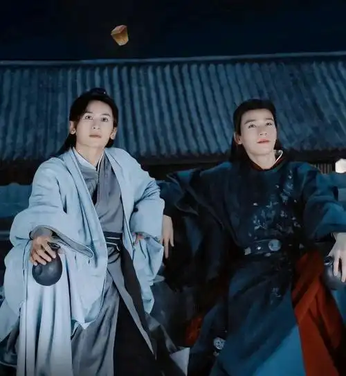 温客行为救周子舒一夜白头,两人双双归隐