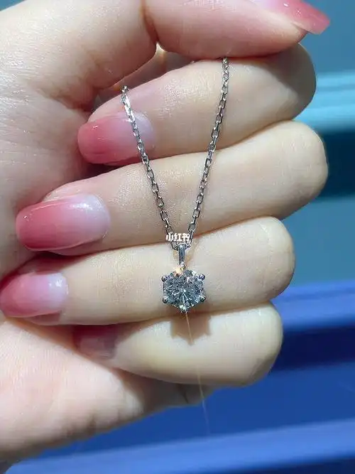 客订一克拉经典六爪钻石项链