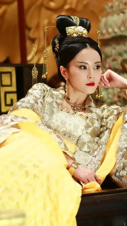 通天狄仁杰王皇后傅颖饰