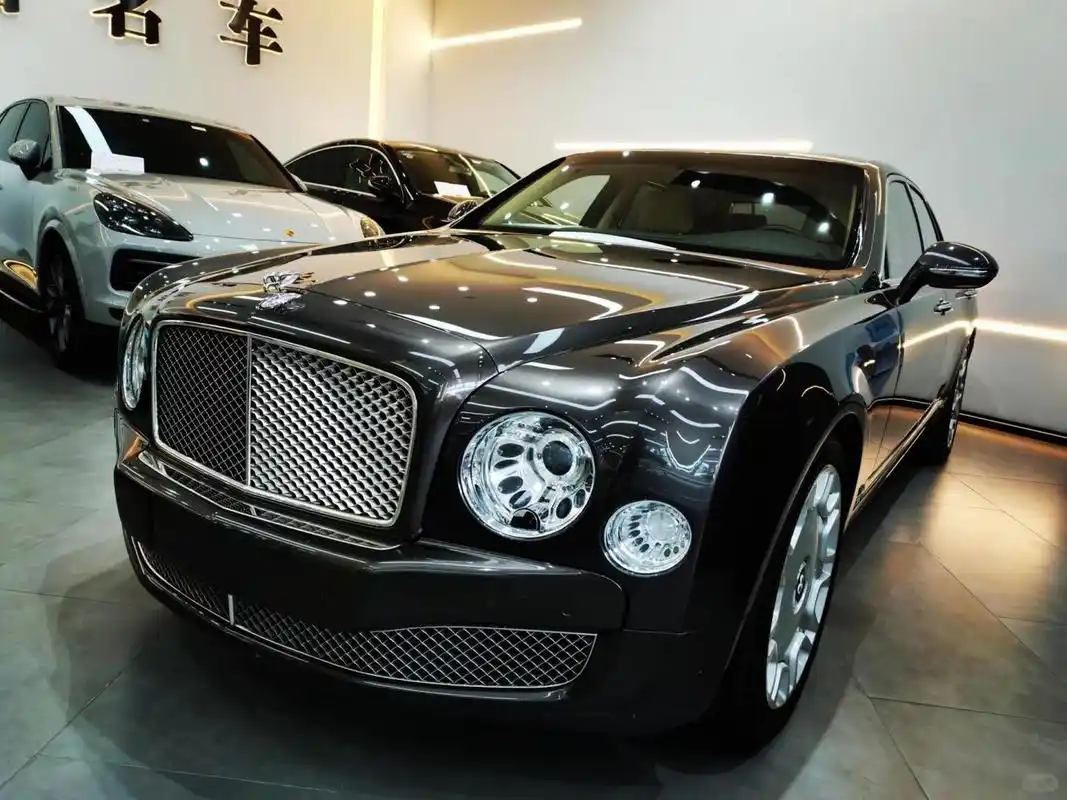 霸总文里面的豪车长这样吗 说重点 no.1 劳斯莱斯 6.