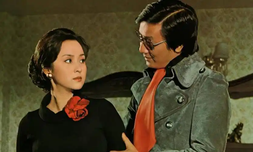 为生活而生的谢贤,85岁得影帝,一生潇洒不下流,晚年过得潇洒_电影