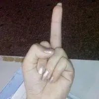 二次元女生竖中指头像健身竖中指头像霸气小男孩竖中指头像感情【点击