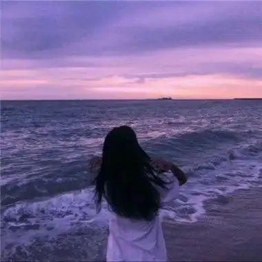 带来的是唯美的女生背影头像这种类型头像能够凸显我们神秘优雅的气