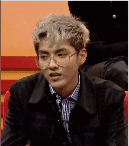 除了李治廷和王源外,吴亦凡和陈学冬也有可爱的表情噢.