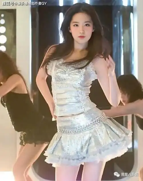 原创刘亦菲当年在国外有多狂野看看她18岁的热舞照你就知道了