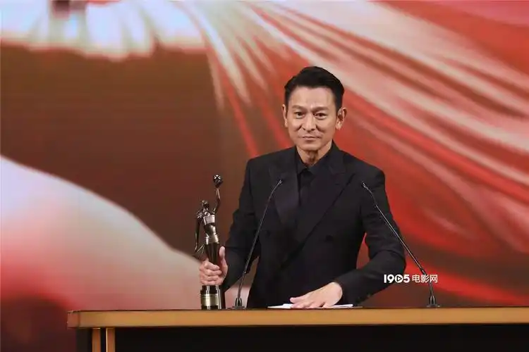 刘德华最新电影造型_刘德华最新电影叫什么