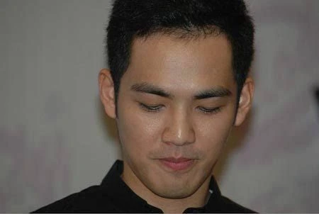 不老男神钟汉良完全经得起素颜考验