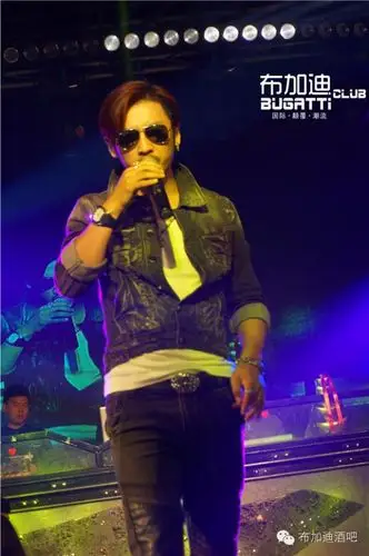 王菲谢霆锋模仿秀