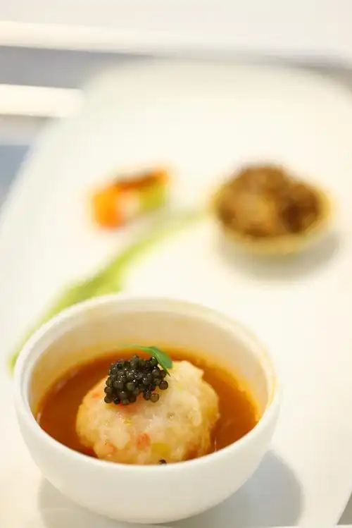 金龙鱼蝉联桂冠,创新融合6道菜品让中餐之美绽放世界舞台