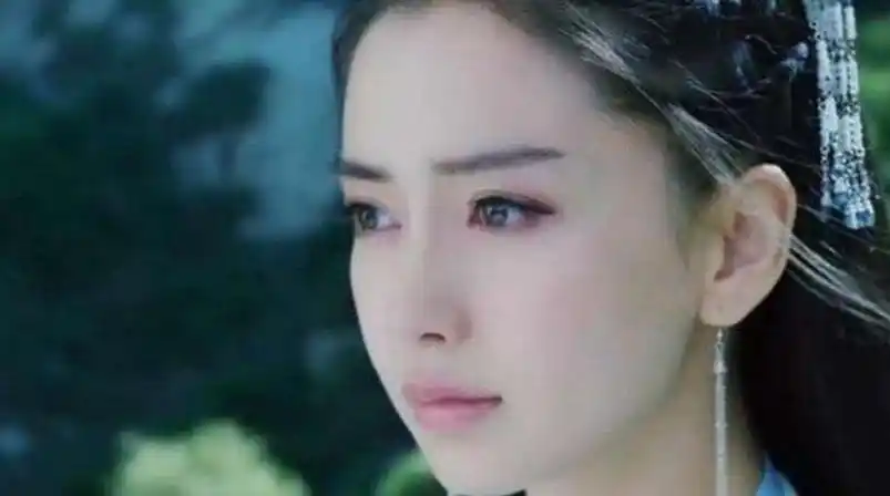 古装剧中仙女哭美人看着就惹人怜惜