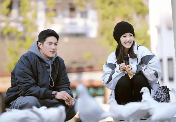 王子文吴永恩牵手成功发博晒合照官宣绯闻前男友也留言送祝福