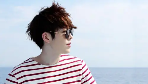 【背景】【海】【金宇彬】