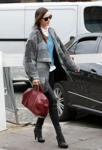 女星街拍出行 必备时尚包包