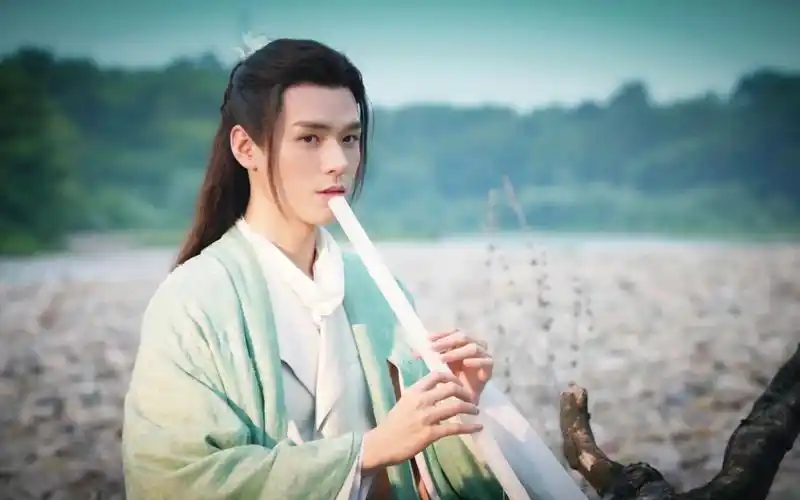 龚俊 | 温客行 【lii goldfish 小金鱼】