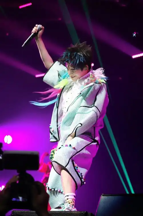 大张伟大好时光演唱会