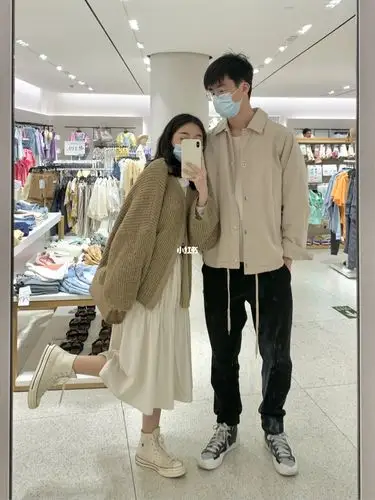 情侣穿搭158178今天穿这身召唤春天