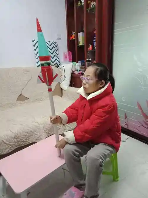 矿泉水瓶火箭 矿泉水瓶火箭发射器原理