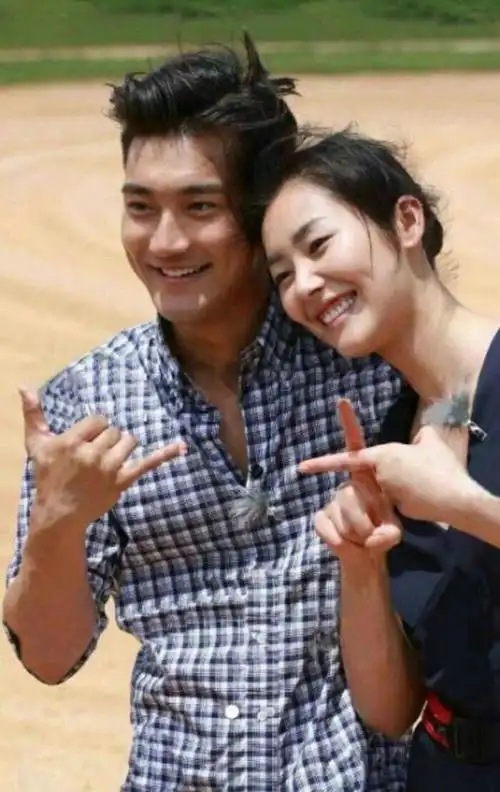 石榴夫妇崔始源刘雯