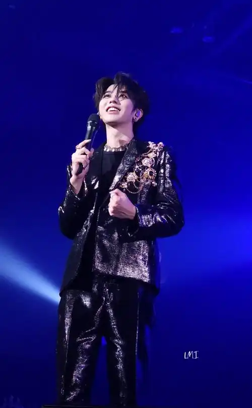 蔡徐坤香港演唱会##蔡徐坤2023迷巡回演唱会