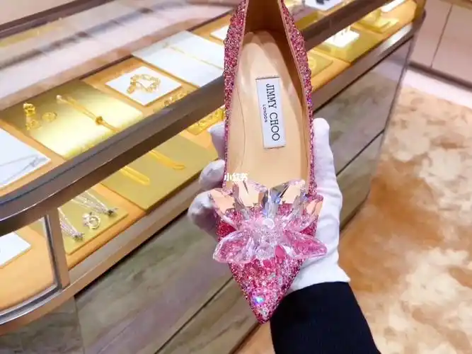 jimmychoo粉色梦幻水晶鞋