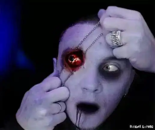 首页有没有恐怖的可以吓死人图片啊?