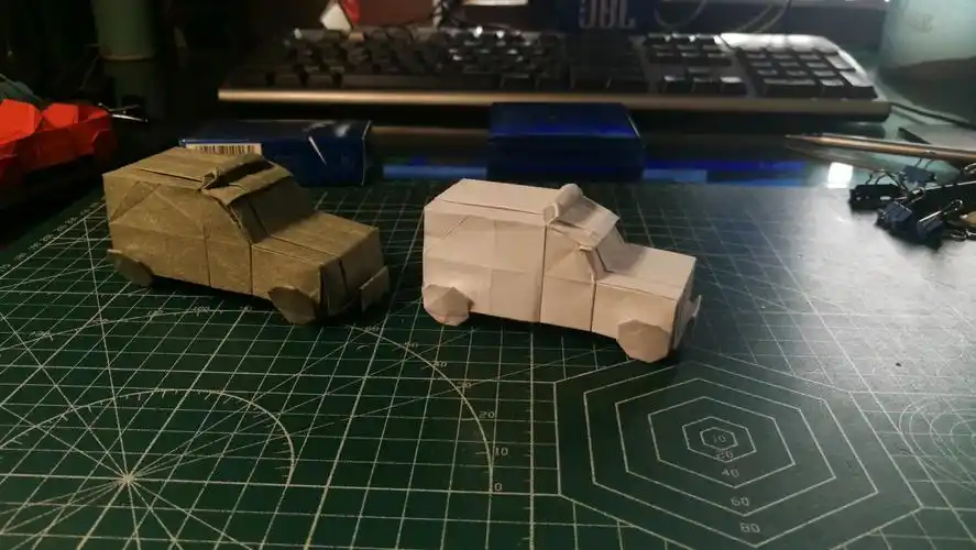 折纸 车辆有趣的坦克装甲车手工diy折纸方法教程折纸 装甲运输车改进