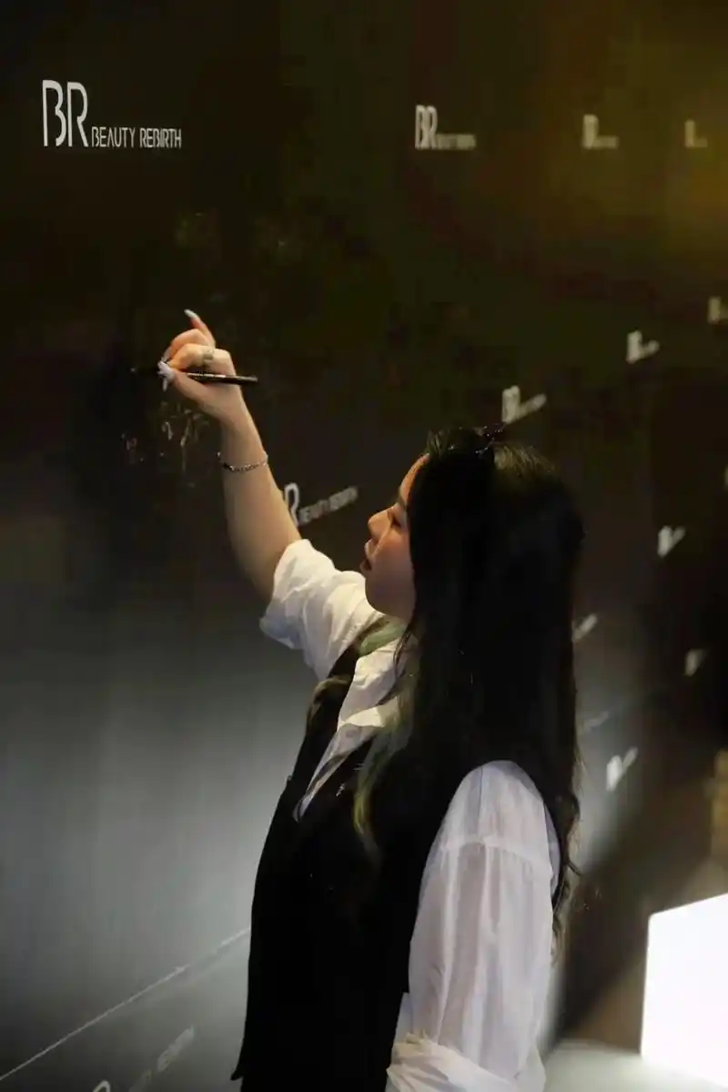 美哲新品发布会 br - 抖音