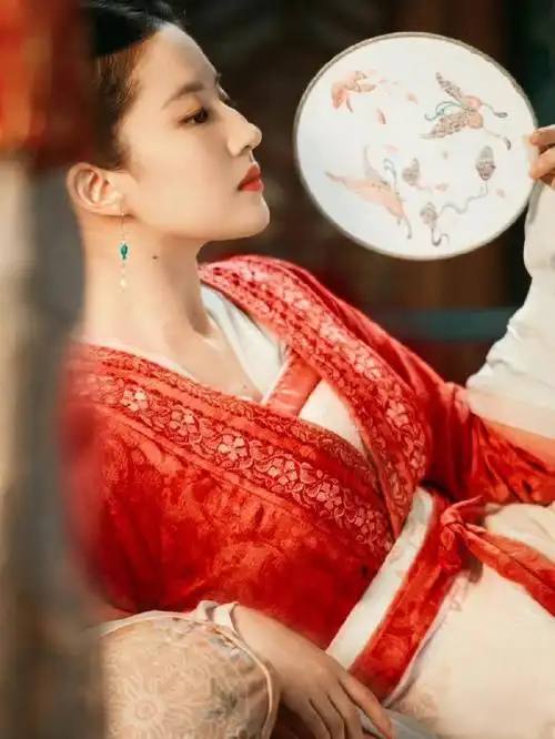 梦华录刘亦菲红衣造型好惊艳