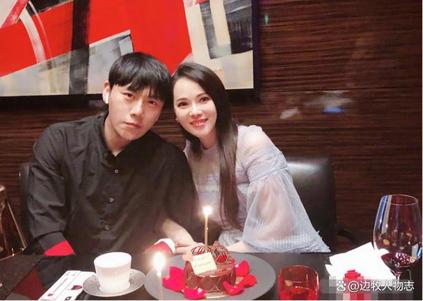 作为单亲妈妈,伊能静考虑将余生都给儿子庾翰睿,直到秦昊的出现,搅乱