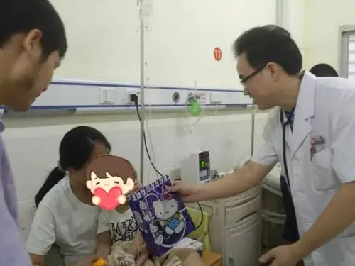 绽放精彩守护健康看我市各大医院玩转儿童节