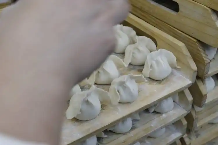 牛运霞水饺 | 你知道怎么做正宗手工水饺皮吗?