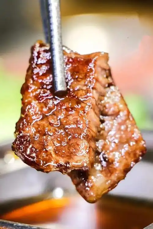 韩国原始炭火烤肉8.8折 啤酒买一送一!雪花牛肉,一品五花...征服你的