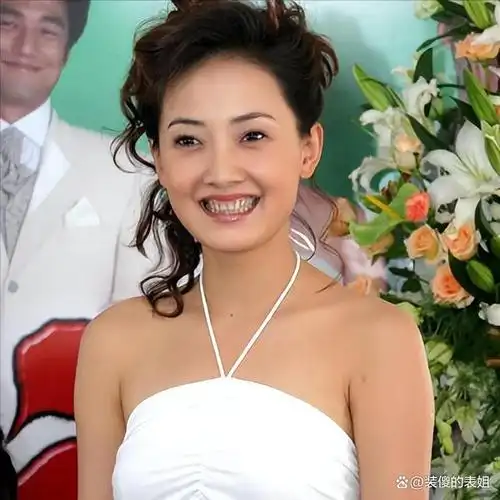 春晚最著名"小品夫妻档"非郭冬临与牛莉莫属,但牛莉在现实生活中却"看