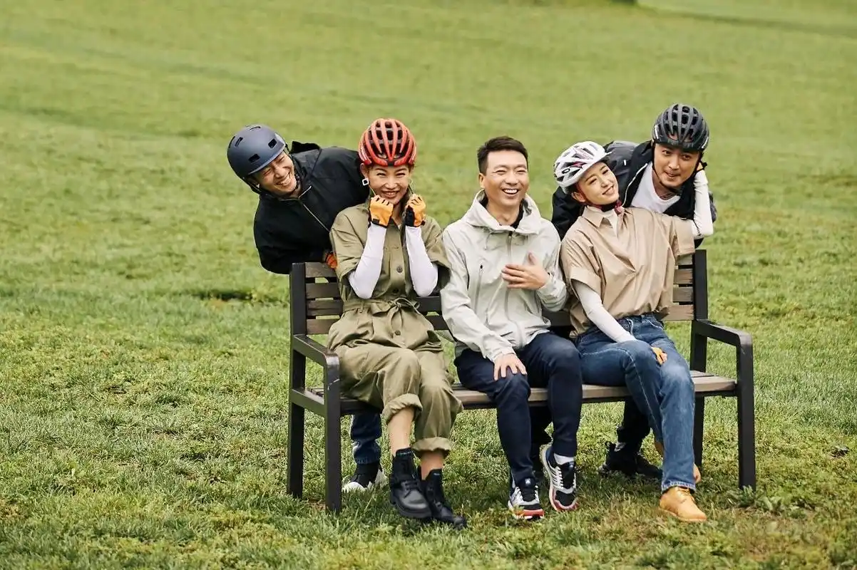 你好生活第二季定档5位央视主持人效外团建预告片未播先热