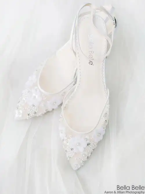白色花漾婚鞋无可救药的浪漫