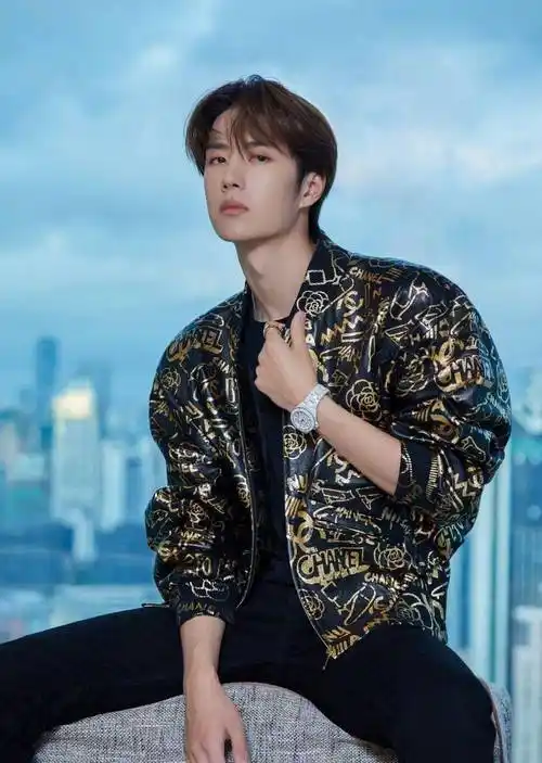 19岁的王一博拍戏坚持不用替身,那些滥用替身的演员不羞愧吗?