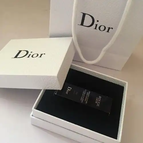 我们为您提供迪奥口红蓝金的优质评价,包括迪奥口红蓝金商品评价,晒单