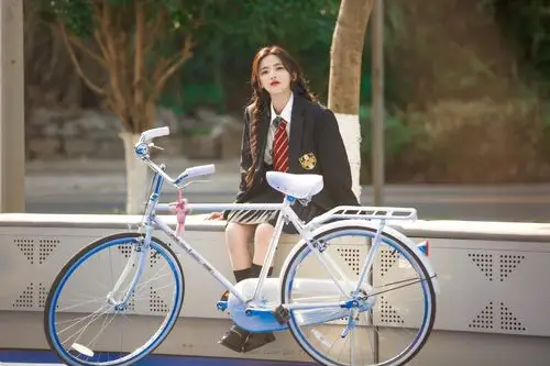 杨超越 - 堆糖,美图壁纸兴趣社区