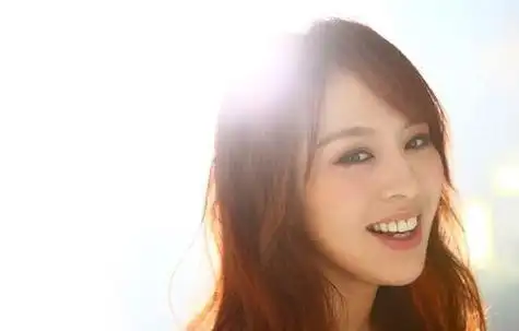 听了彭于晏的话,刘品言决定开始健身减肥.