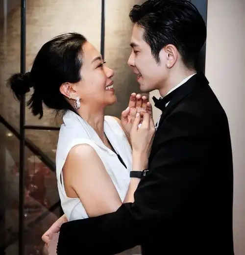 娱乐圈3天爆出5个大瓜,蔡徐坤,迪丽热巴,萧敬腾,王思聪…(图48)