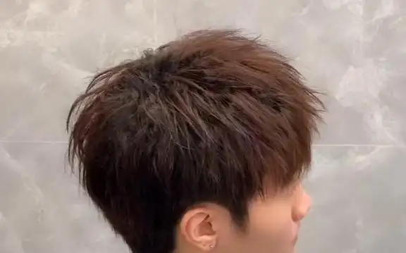 【男生发型】镂空碎盖 钢夹烫