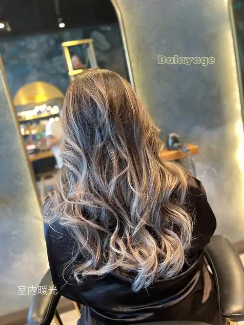 多伦多宝藏理发店巴黎画染