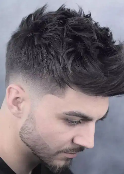 2020年男生剃飞机头发型 个性帅气的男生短发造型